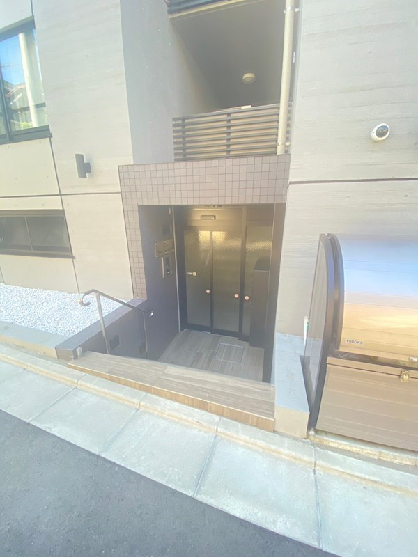 タスキｓｍａｒｔ都立大学のエントランス
