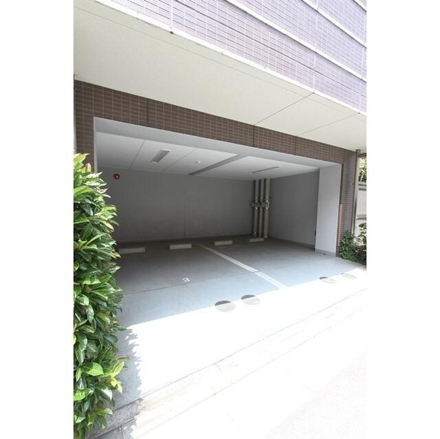 ラクラス学芸大学の駐車場