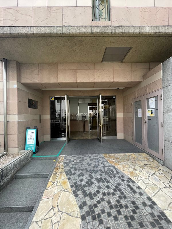 レバンガAP難波南IIのエントランス