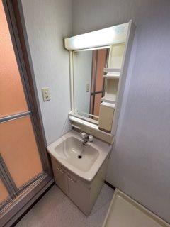 ヒルコート深江北町の洗面所