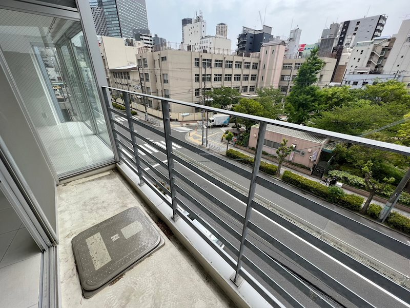 是空NAMBAⅡのバルコニー