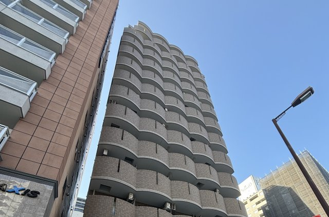 ドエル南本町