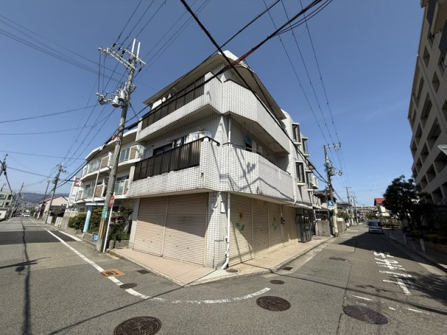 西宮ハイムⅣの外観