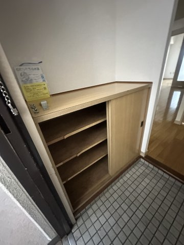 駅北ビルの収納
