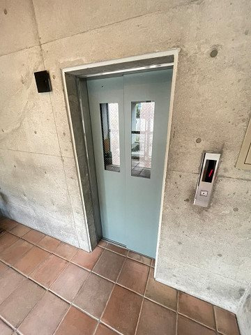 ストリームサイド甲子園の外観