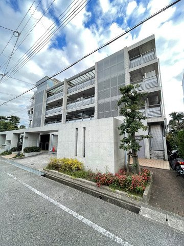 ストリームサイド甲子園の外観