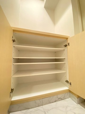 レキシントンスクエア駅東のその他