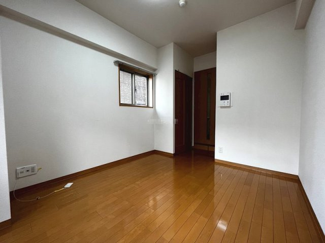 エスリード上本町北の居間・リビング