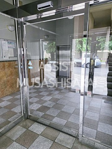 イル・マーレ東のエントランス