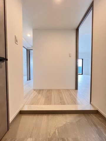 S-RESIDENCE博多駅東awesomeの玄関