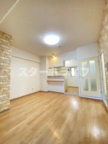 大阪市淀川区西宮原２丁目の賃貸マンションの寝室