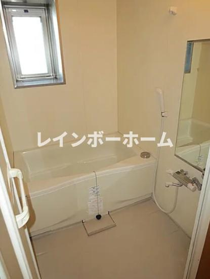 フローラの浴室