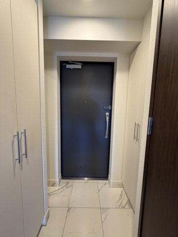 プラシア蒲田 ＴＨＥ ＧＲＡＮＤ ＲＥＳＩＤＥＮＣＥの玄関|毎日通る玄関はこちらです