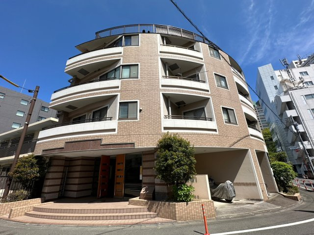 朝日ラ・パリオ四谷