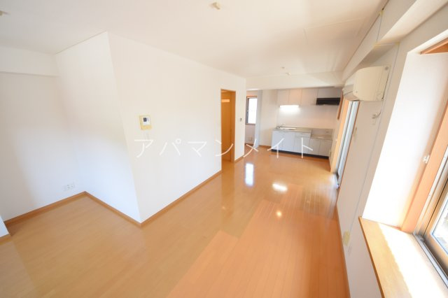 【寝室】 | Mフラット | 落ち着いて過ごせるお部屋なので、寝室にいかがでしょうか