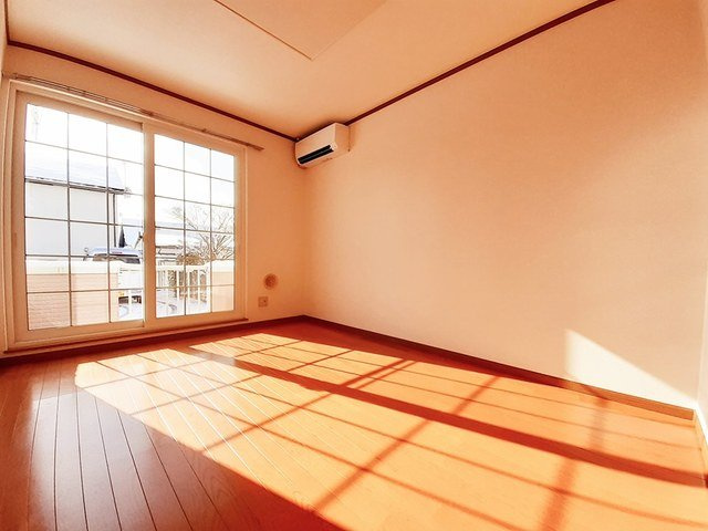 Ｏａｋ・ｄｅ・８０の居間・リビング