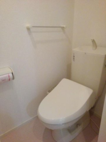 アヴォンリー　Ⅱのトイレ|シンプルで使いやすいトイレです