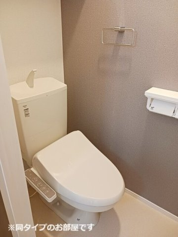 グレイス　八万のトイレ|落ち着いた色調のトイレです