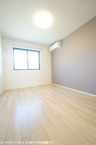 グランシャリオ３の内装|明るい色調の室内です