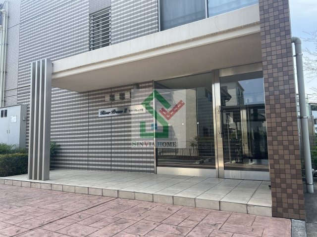 リバープレッソ2のエントランス