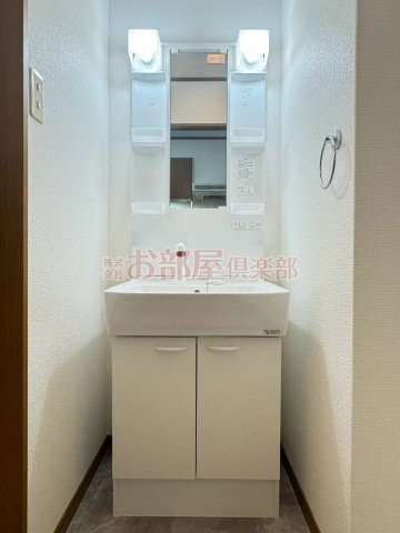 コンフォールHIの洗面所|コンパクトで使いやすい洗面所