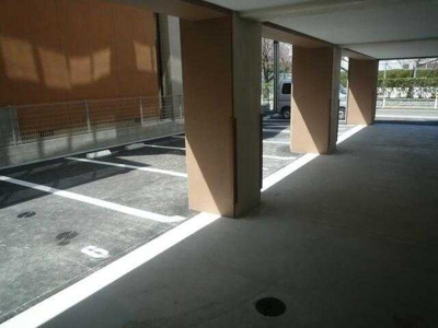 【駐車場】 | グランディール大橋