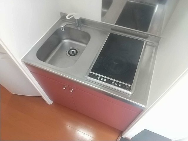 レオパレスクラージュのキッチン|使いやすいキッチンです