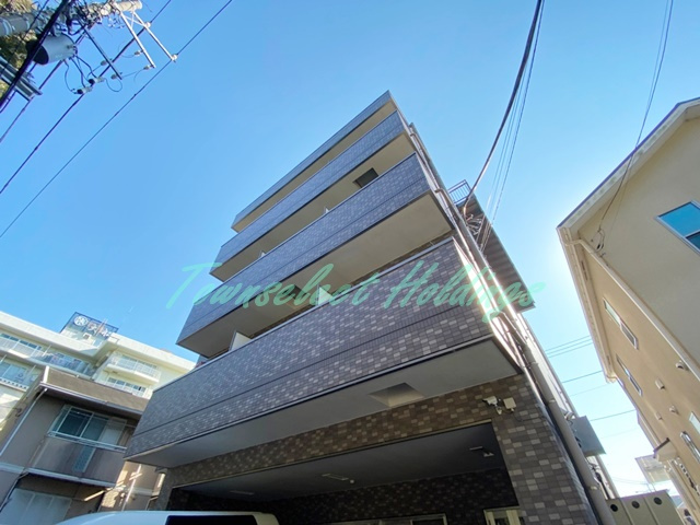 鎌倉市岡本２丁目の賃貸マンションの外観