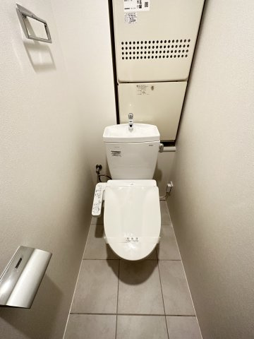 ＧＲＡＮ ＰＡＳＥＯ芝公園のトイレ|落ち着いた色調のトイレです