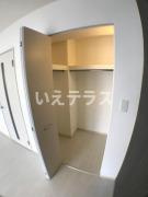 エル・イソベ三宮の収納