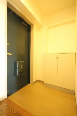 【玄関】