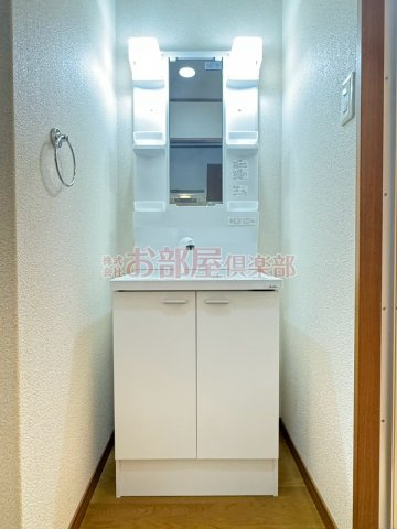 コンフォールHIの洗面所