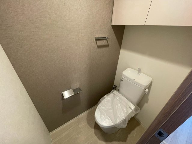 コンフォリア・リヴ本町WEST　Qのトイレ