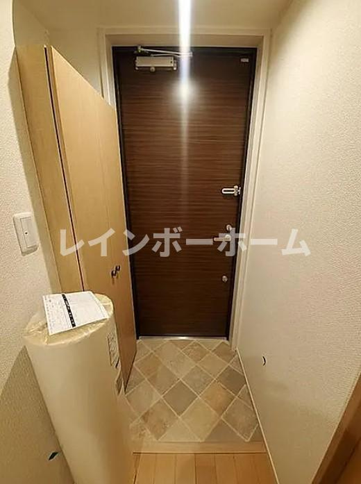 ビューノマーミーの玄関