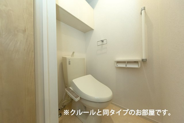 【トイレ】 | フロレゾンＤ | 清潔感のあるトイレです