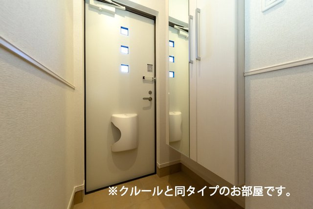 【玄関】 | フロレゾンＤ | 落ち着いた玄関です