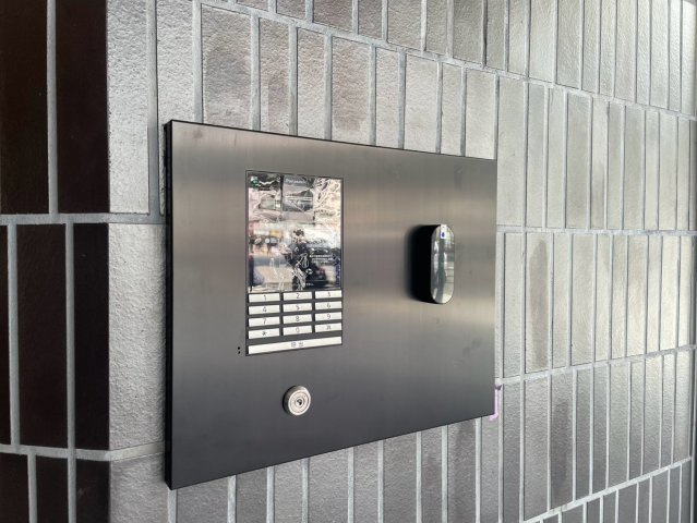 コンフォリア・リヴ本町WEST　Qのセキュリティ