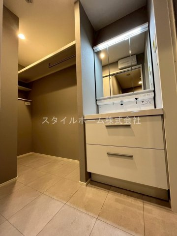 アールズハウスNODAの洗面所|別部屋写真です。