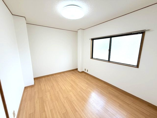 マンション福田の寝室