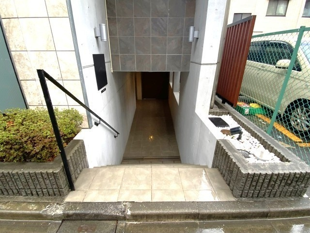 【エントランス】ミリアレジデンス　早稲田山吹町