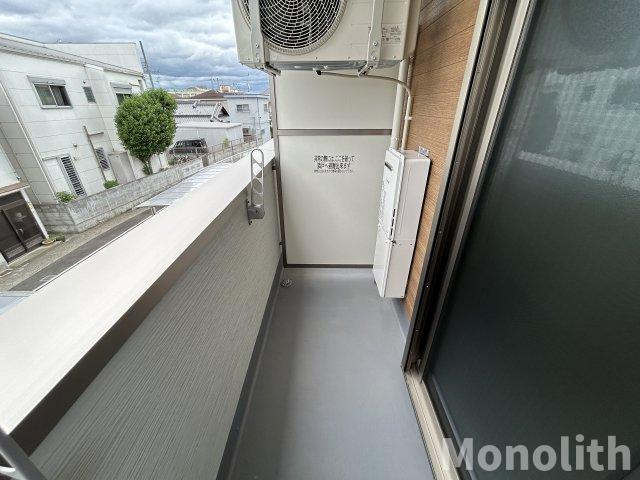 フジパレスレーヴⅡ番館のバルコニー