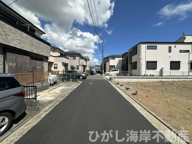 茅ヶ崎市高田4丁目　売地　全９区画の前面道路含む現地写真|現地外観