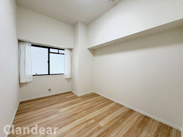 ダイアパレス亀戸・立花の洋室|ドキドキの新生活も、安心してスタート。ぴったりの住まいを見つけませんか？クランディアが一緒に住まい選びをサポートします‼　まずは、お気軽にお問合せください　＃クランディア