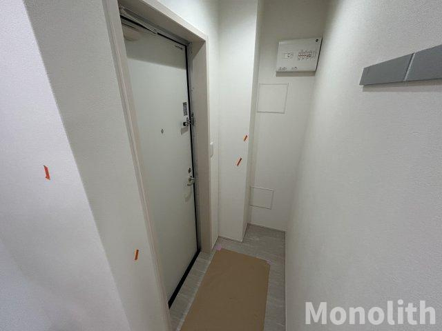 フジパレスレーヴⅡ番館の玄関
