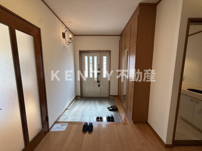 【玄関】 | クレアシオン目黒 | 玄関です