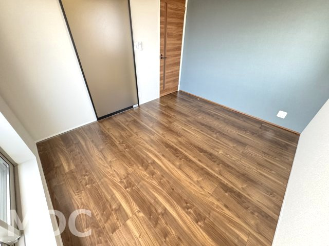 ベレオ安宅の洋室