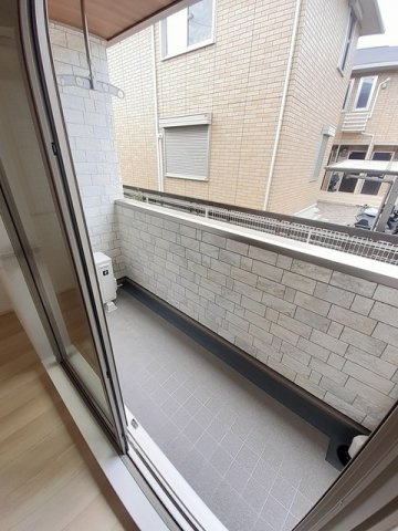 アット横小路のバルコニー