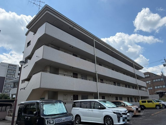 マンション木村の外観