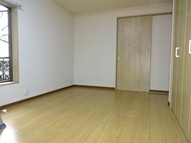 S・コートの寝室