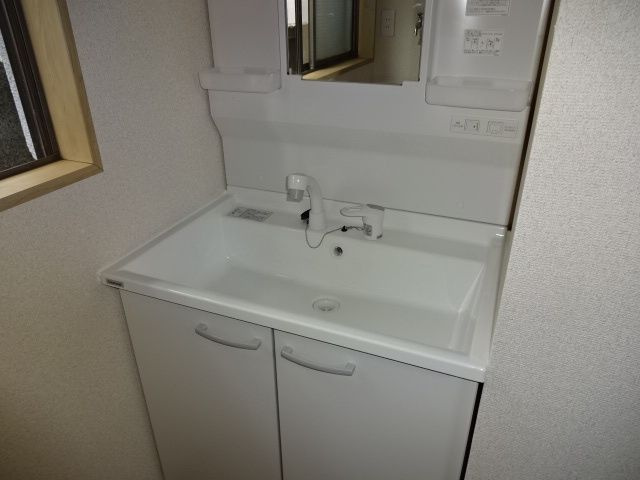 S・コートの洗面所